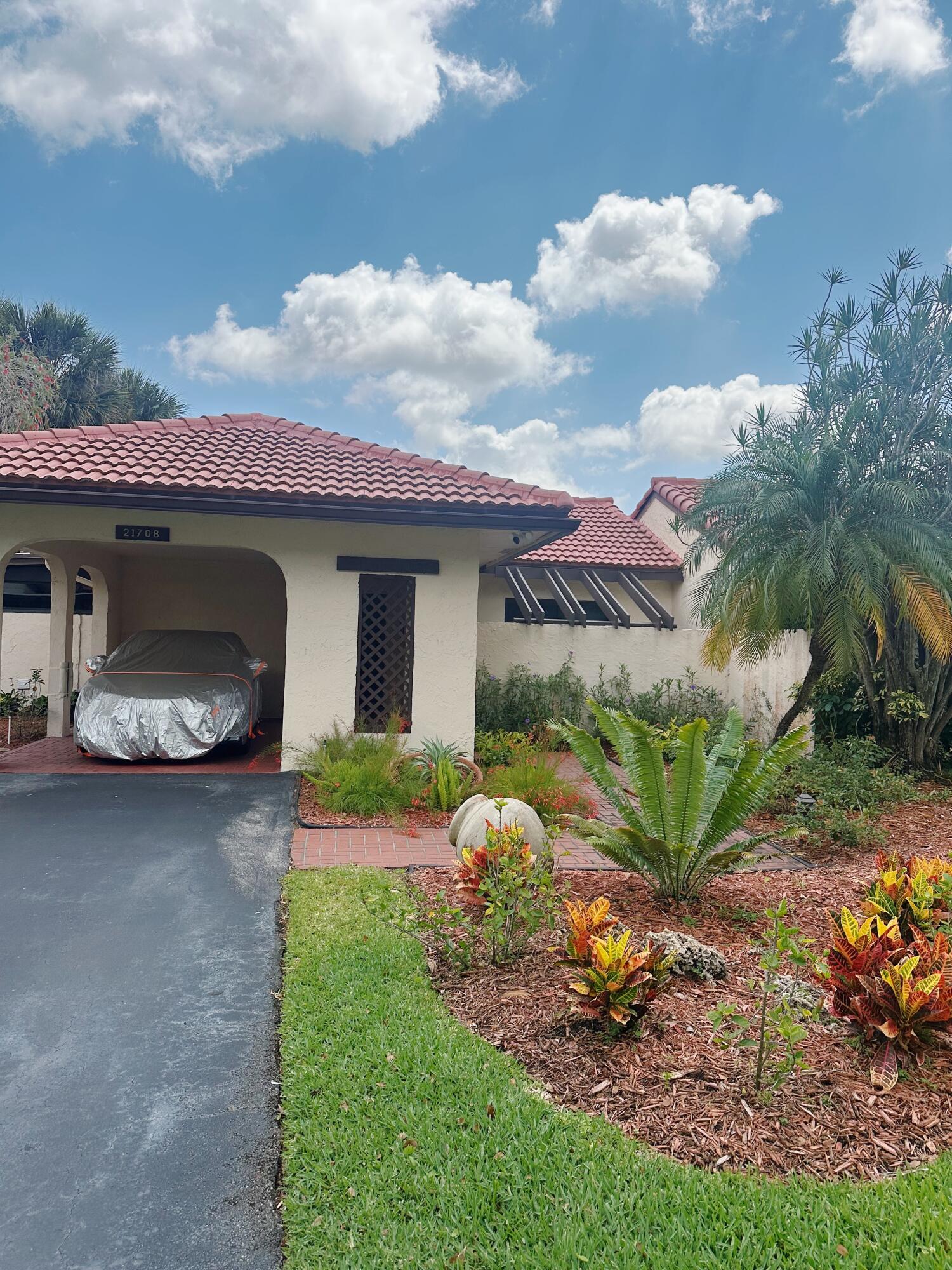 21708 Tall Palm Circle Boca Raton, FL 33433 - Photo 2 of 22 37174D48-5B94-4AE3-BA90-D8235E7A8D55