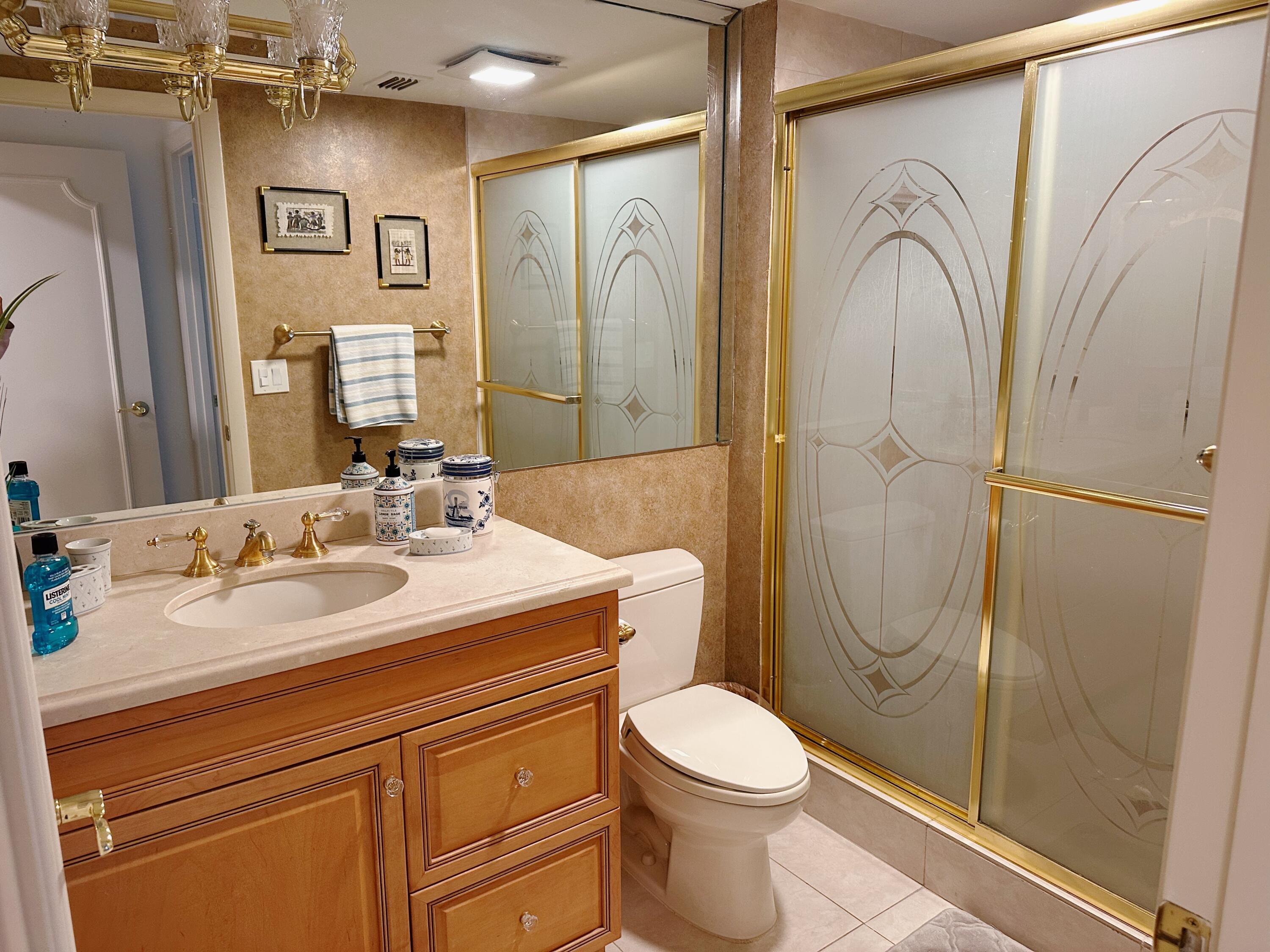 21708 Tall Palm Circle Boca Raton, FL 33433 - Photo 8 of 22 2DDE12E9-F3D4-480C-B5DA-F48CE3866535