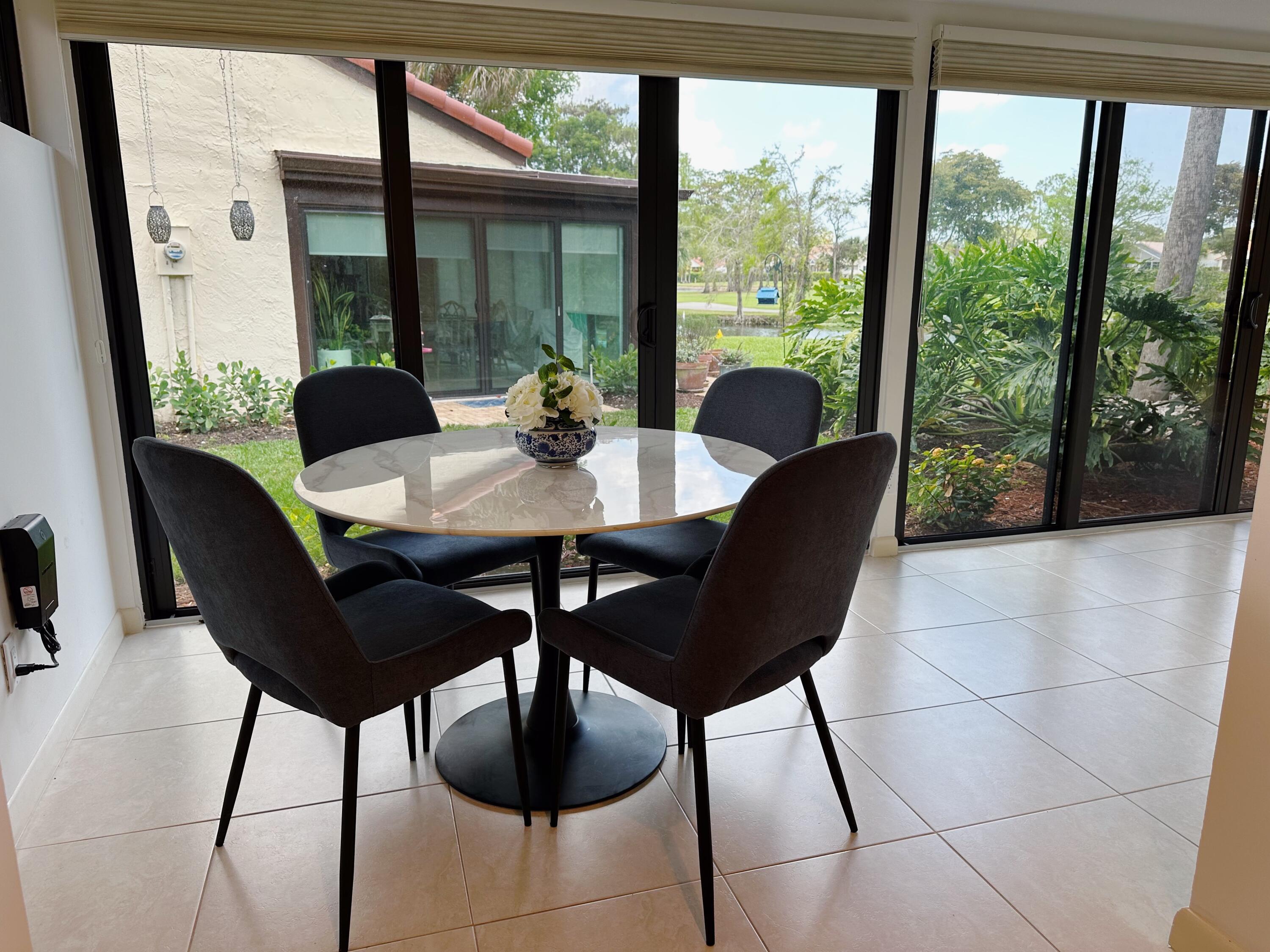 21708 Tall Palm Circle Boca Raton, FL 33433 - Photo 9 of 22 38AEE847-1CEF-4B77-A474-80AD0F9FDF07