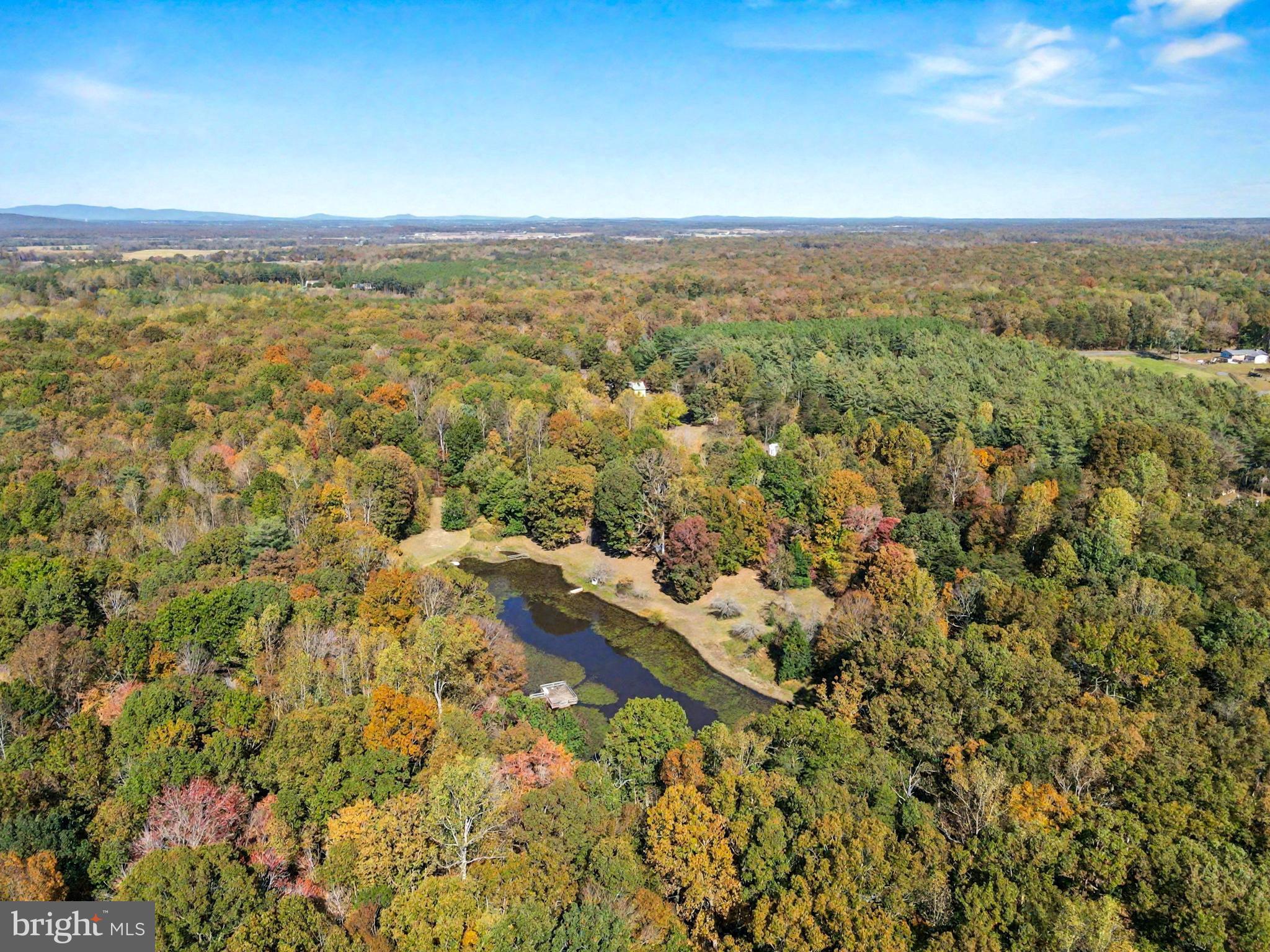 28282 Raccoon Ford Road Culpeper, VA 22701 - Photo 5 of 34 a view of city and mountain