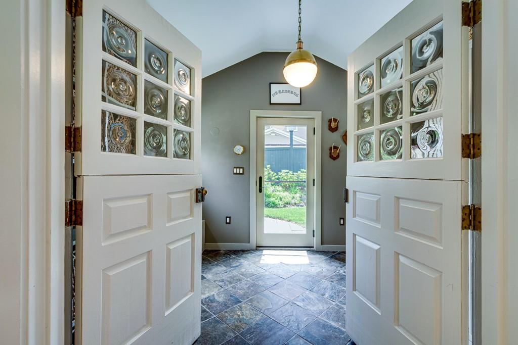 208 Ridge Street Winchester, MA 01890 - Photo 4 of 42 a view of front door and bedroom