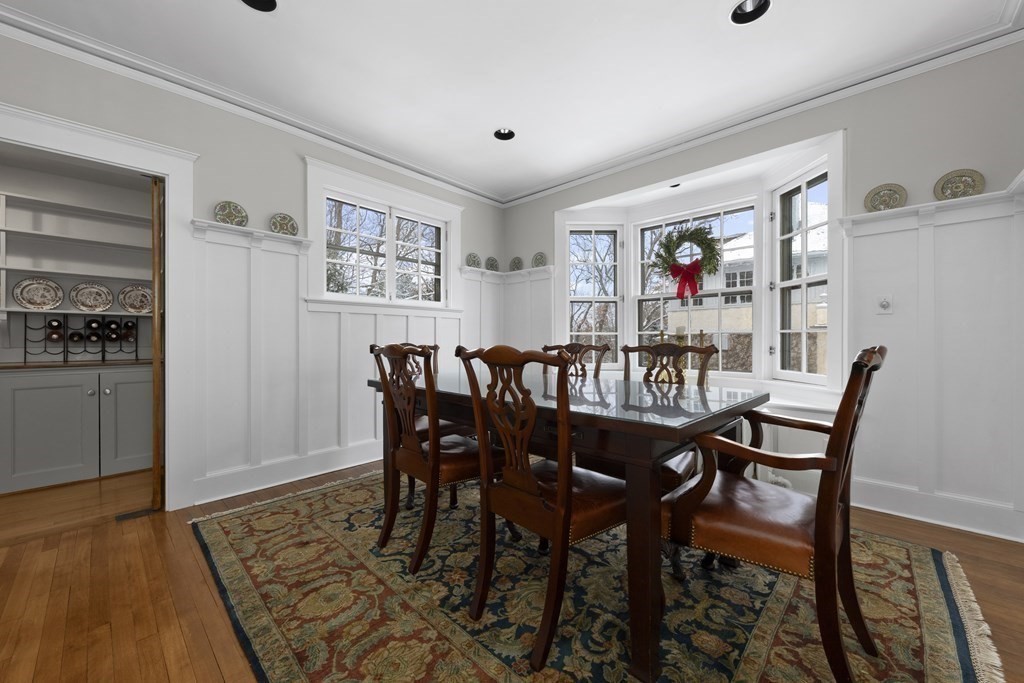 39 Somerset Road Lexington, MA 02420 - Photo 10 of 20 a view of a dining room with furniture and wooden floor