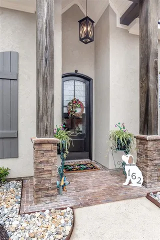 $425,000 | 162 Captain H. M. Shreve Boulevard, Shreveport, LA 71115