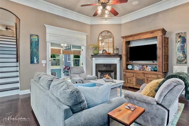 $425,000 | 162 Captain H. M. Shreve Boulevard, Shreveport, LA 71115