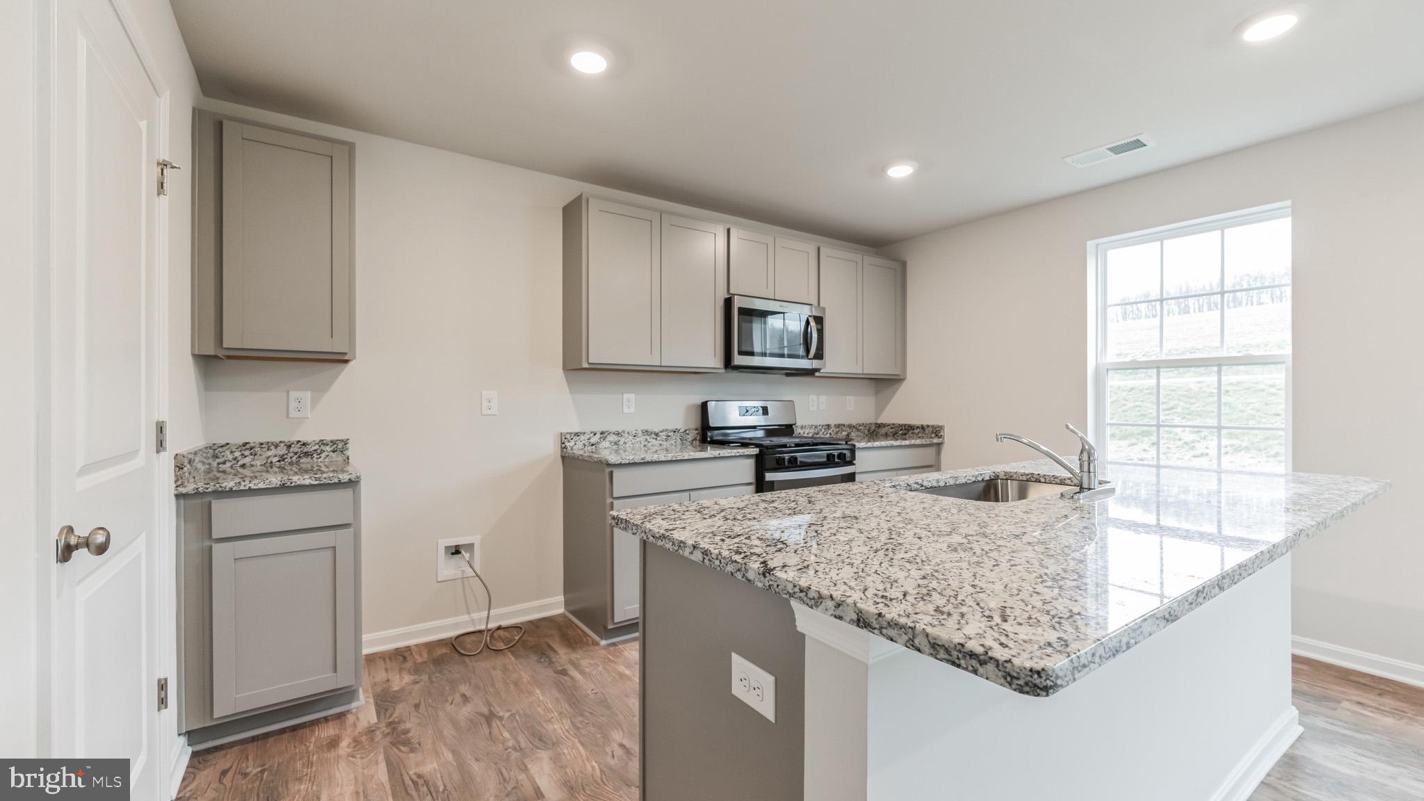 5308 Valley View Road Spring Grove, PA 17362 - Photo 13 of 27