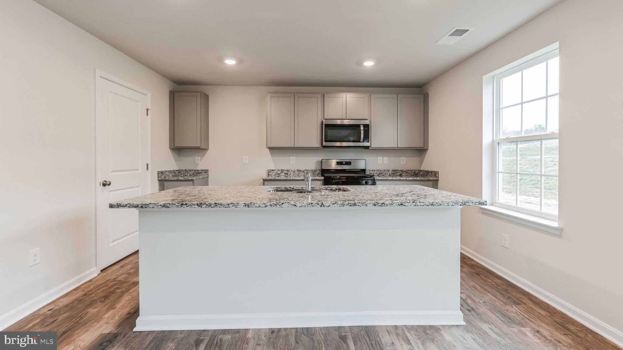 5308 Valley View Road Spring Grove, PA 17362 - Photo 14 of 27