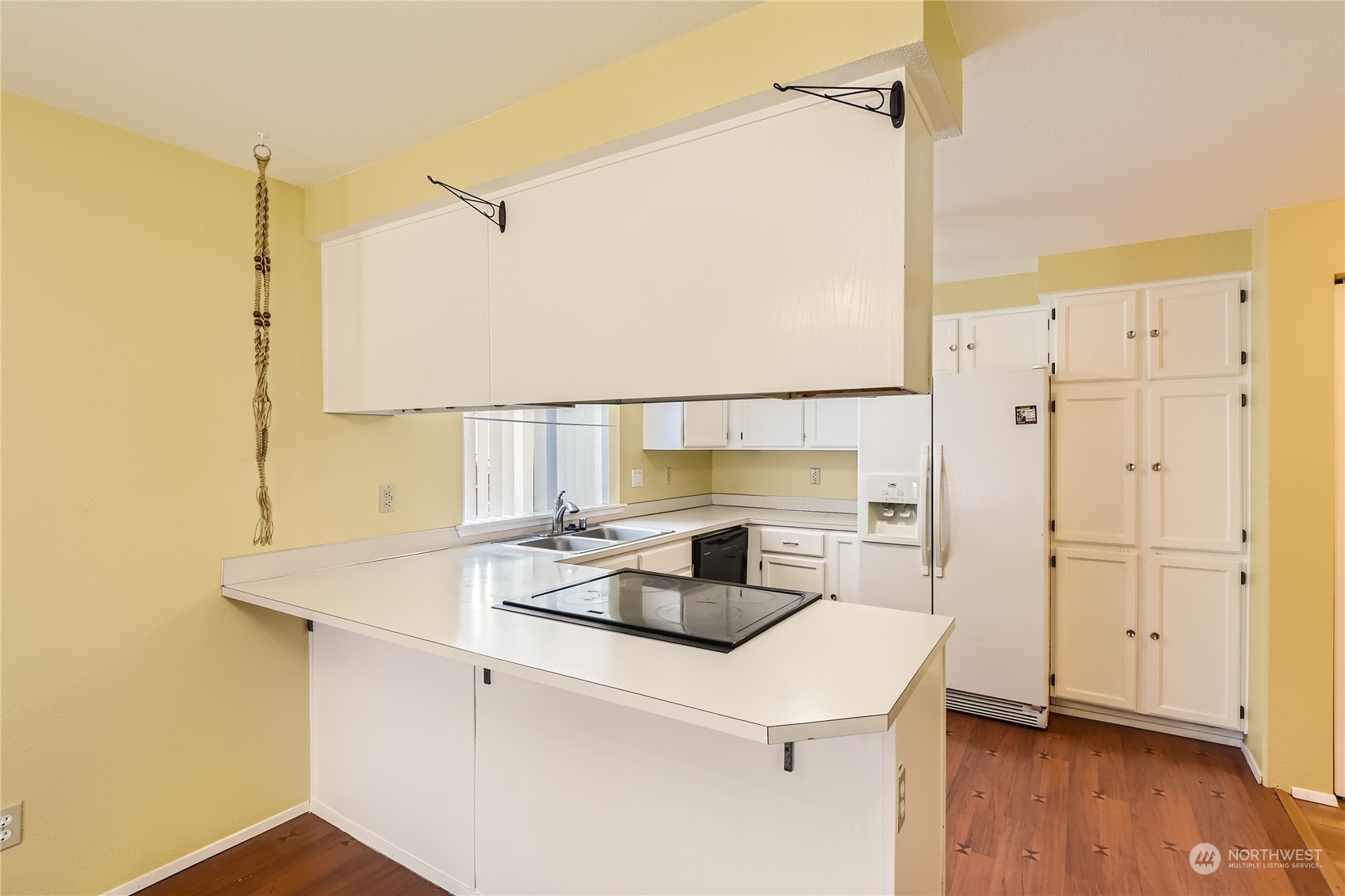 27 75th Street Southwest Everett, WA 98203 - Photo 8 of 23 Gallery Image 8