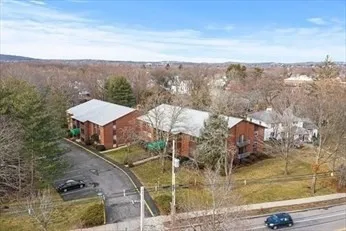 $2,900 | 621 Watertown Street, Unit 25, Newton, MA 02460