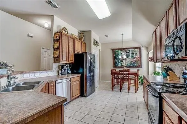 $2,500 | 2601 Prescotte Pointe, McKinney, TX 75071
