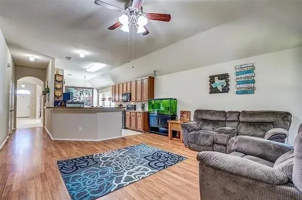 $2,500 | 2601 Prescotte Pointe, McKinney, TX 75071