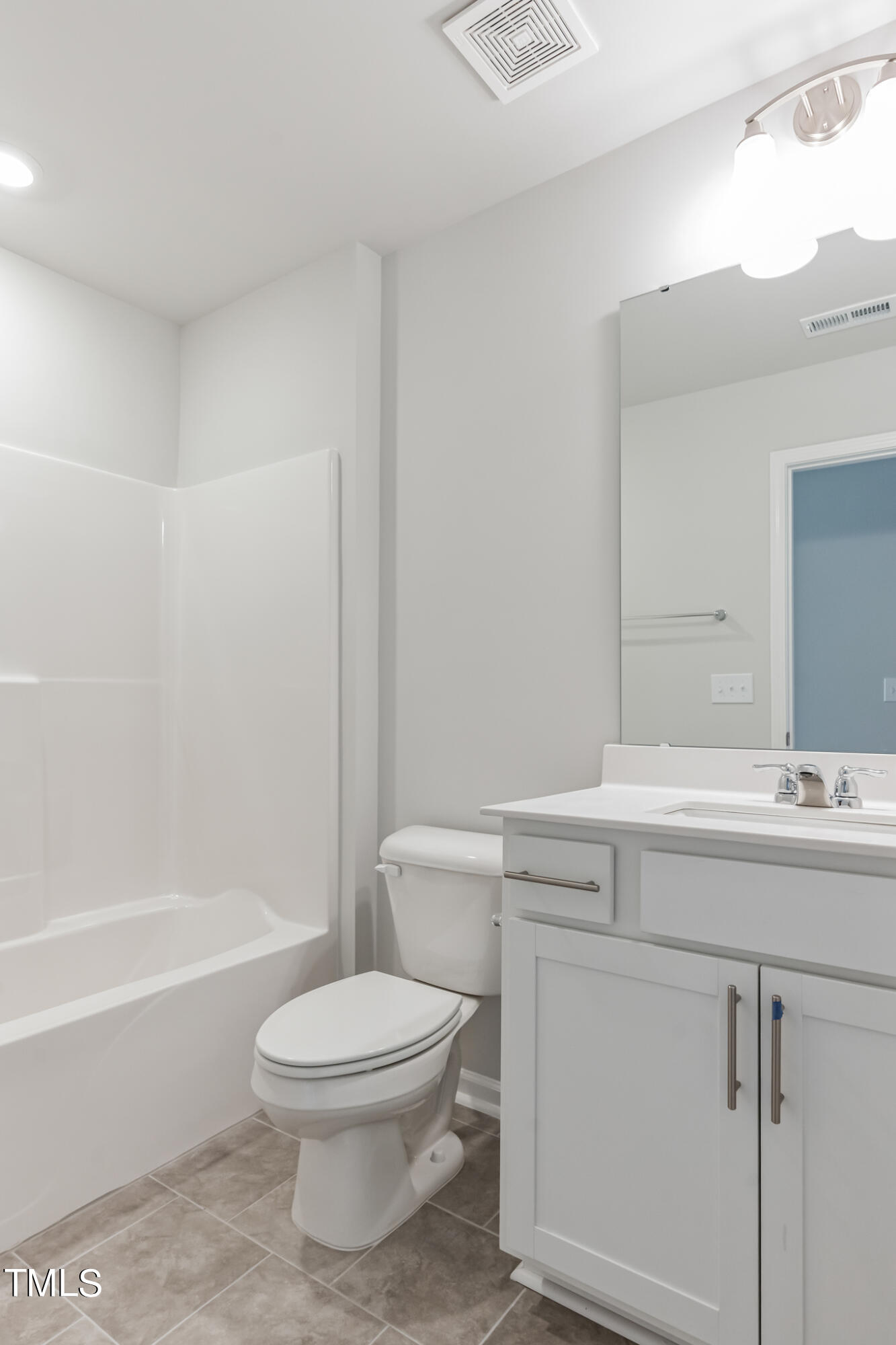 135 Sea Cave Lane Raleigh, NC 27610 - Photo 18 of 31 SUN_EdgeAuburn_Pic_OakleyII_18