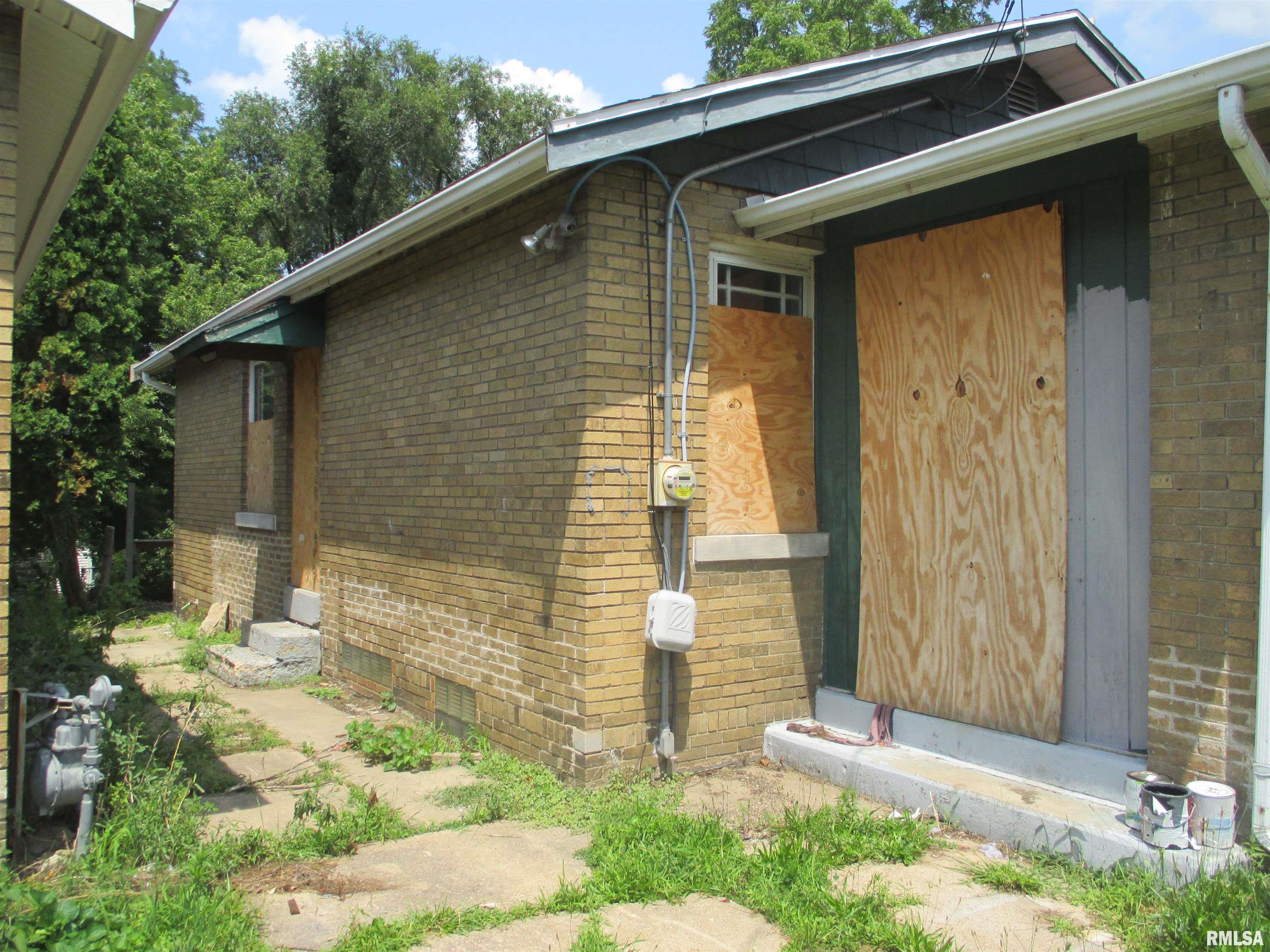 1401 East Rouse Avenue Peoria, IL 61603 - Photo 5 of 20 Gallery Image 5