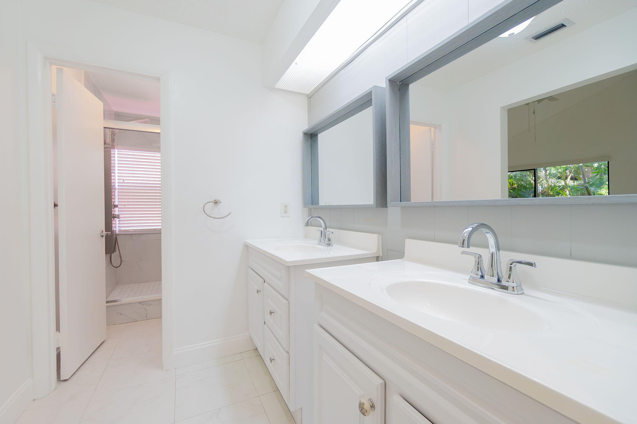 6090 Aloma Lane Boca Raton, FL 33433 - Photo 17 of 31 Remodeled Master bathroom