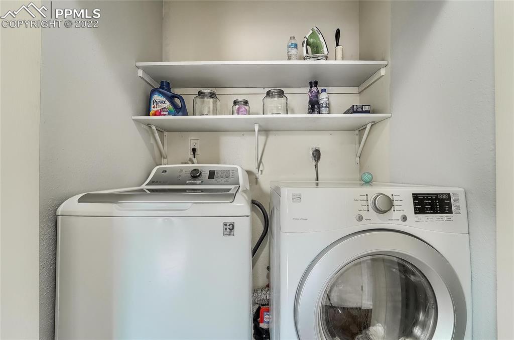 1777 16th Street Greeley, CO 80631 - Photo 37 of 42 a utility room with dryer and washer