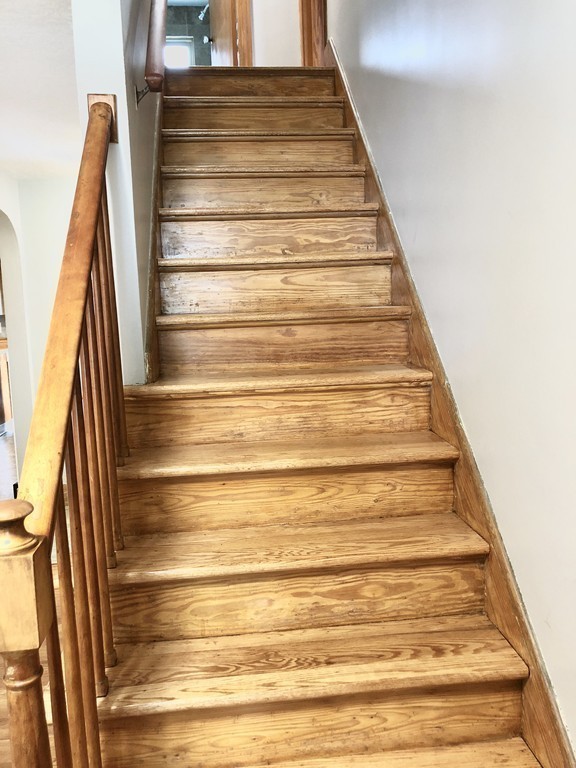 28 Dana Street Springfield, MA 01104 - Photo 12 of 27 Gallery Image 12