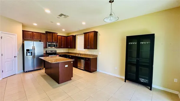 $2,450 | 2568 Isabela Terrace, Kissimmee, FL 34743