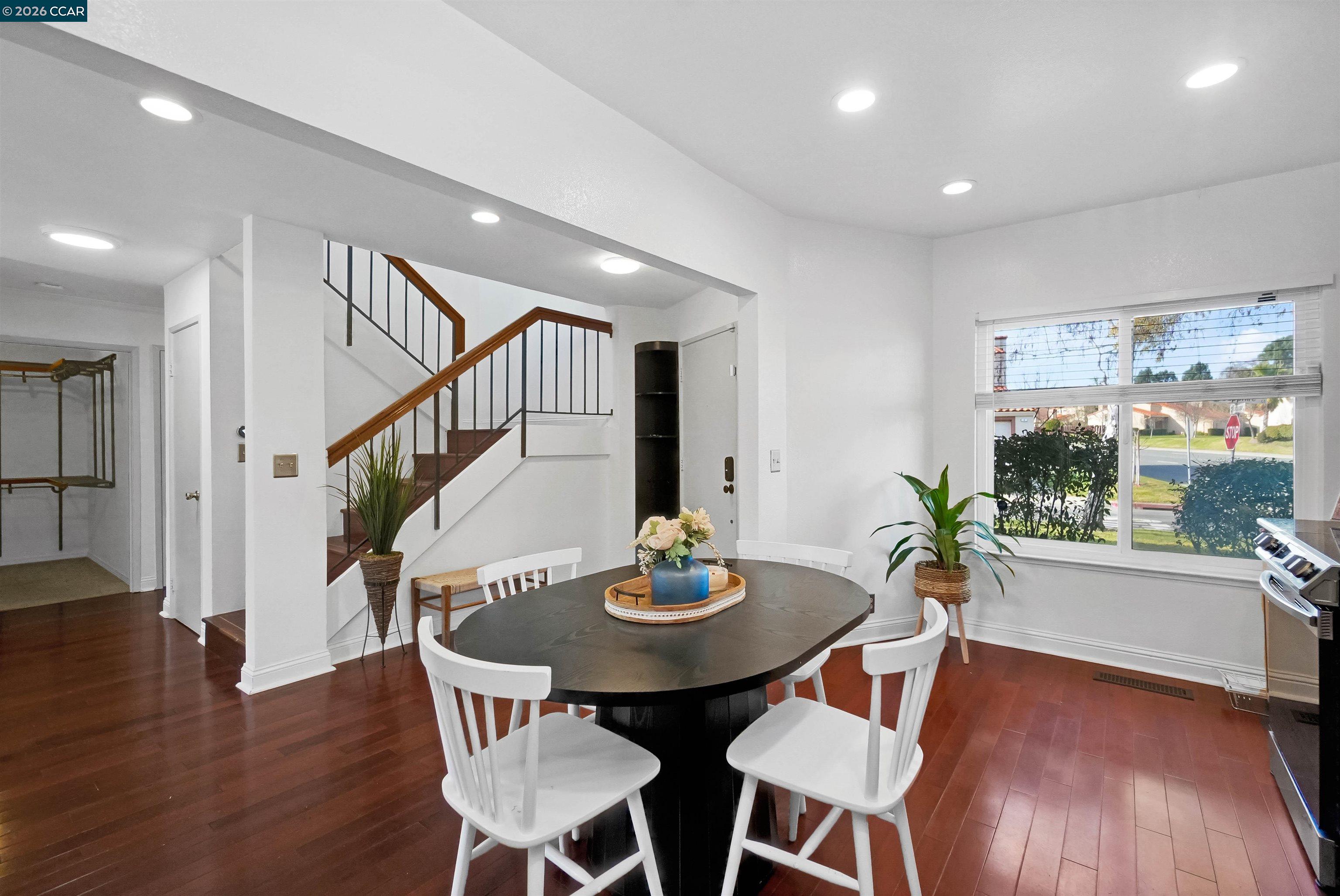 1 Sapphire Court Hercules, CA 94547 - Photo 8 of 33