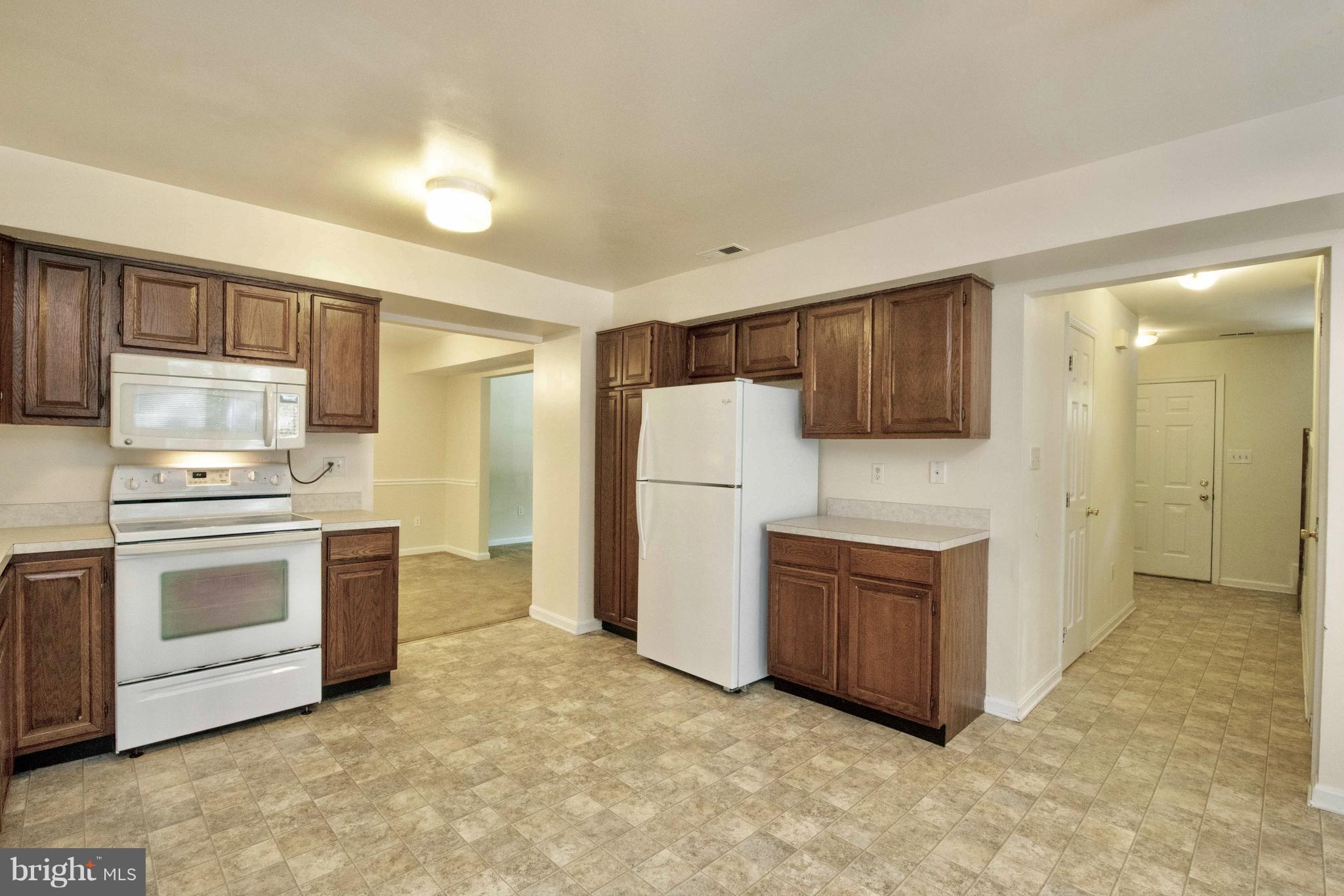 11500 Ropeknot Road Lusby, MD 20657 - Photo 7 of 30 Large Kitchen With Tons Of Space