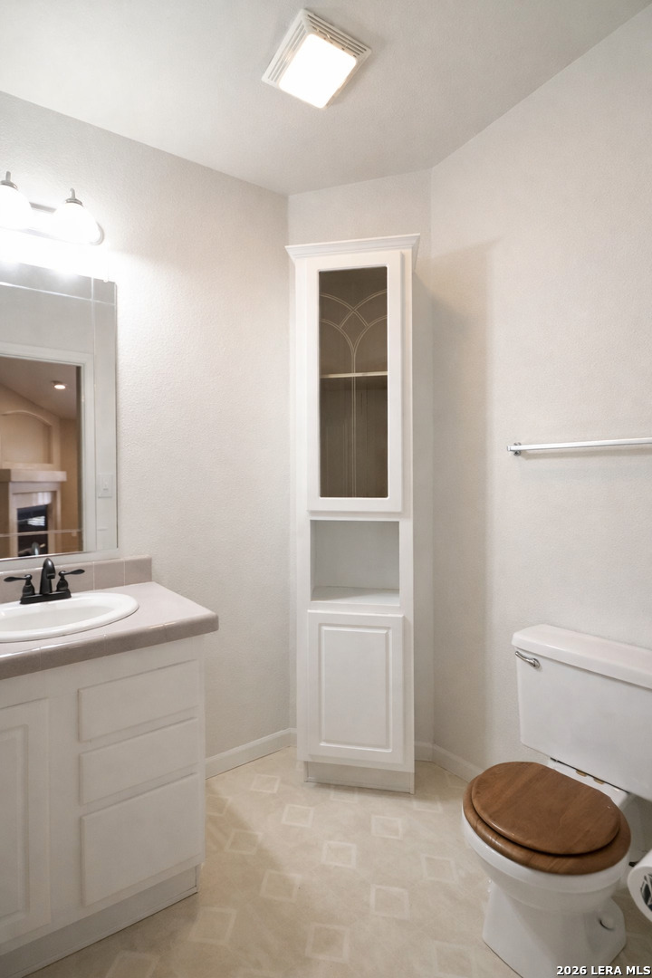 1075 Quail Run Lytle, TX 78052 - Photo 19 of 38