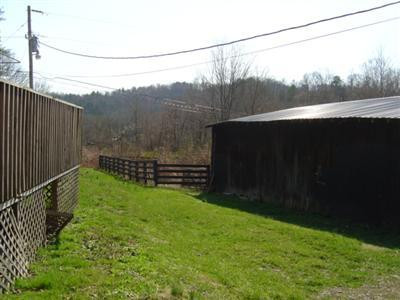 1105 Old Corbin Road Corbin, KY 40701 - Photo 11 of 33 Photo 11