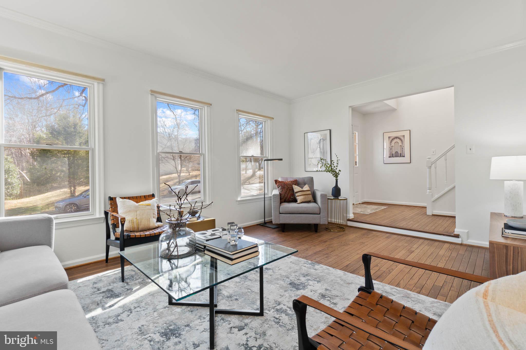 12216 Somersworth Drive Silver Spring, MD 20902 - Photo 5 of 56