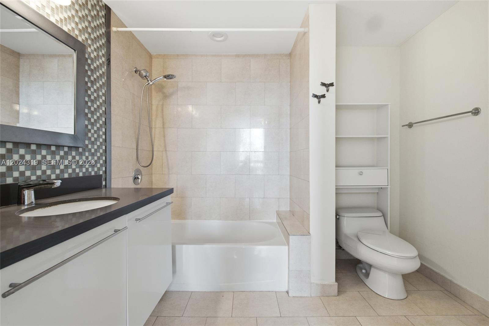 90 Southwest 3rd Street, Unit 1409 Miami, FL 33130 - Photo 16 of 36