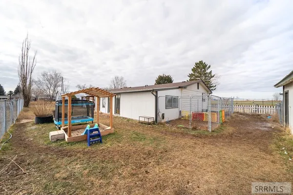 $499,000 | 524 West 100 North, Blackfoot, ID 83221