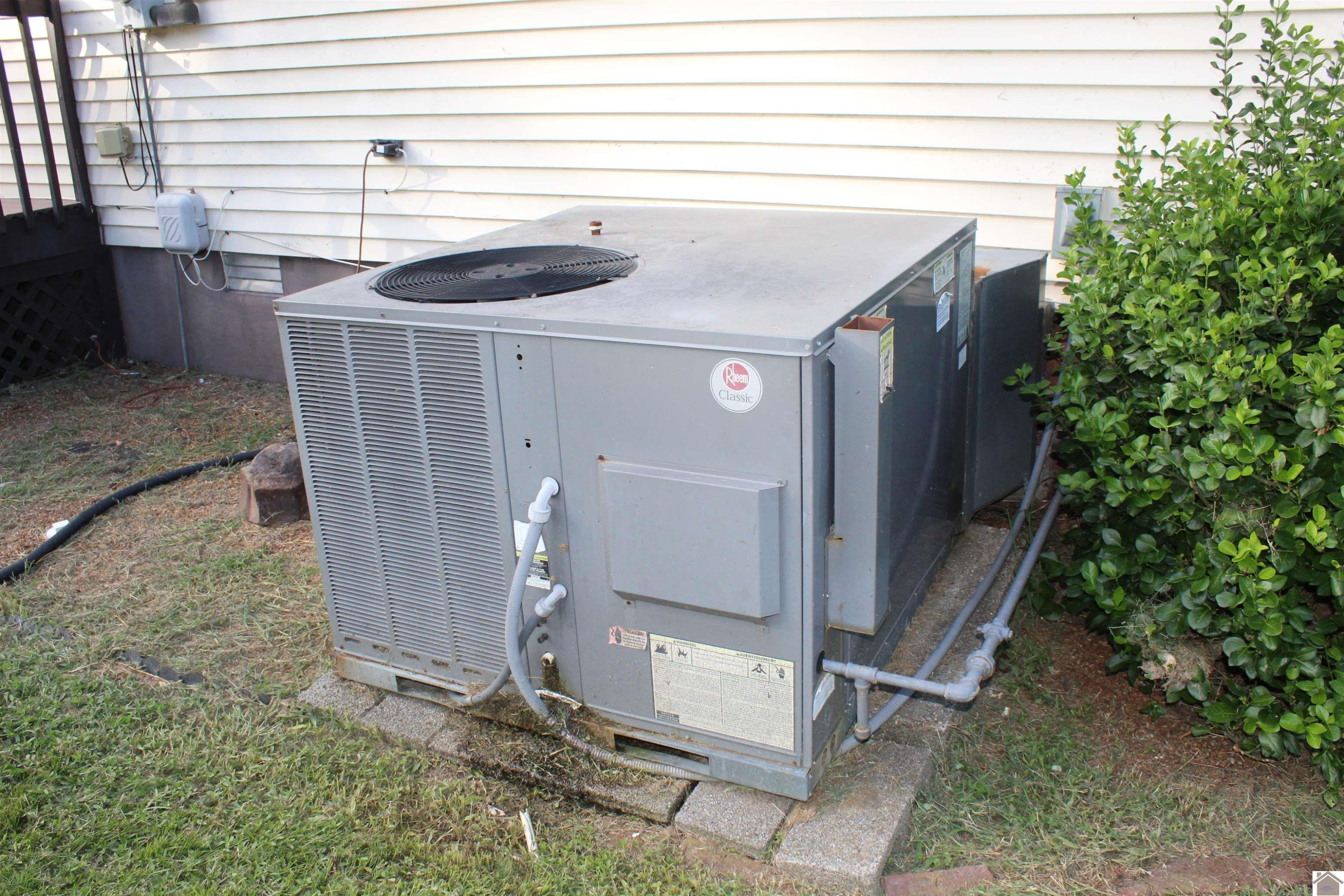 2915 Mayfield Road Paducah, KY 42003 - Photo 10 of 39 HVAC