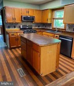 $349,500 | 7719 Vermont Road, Rhoadesville, VA 22542