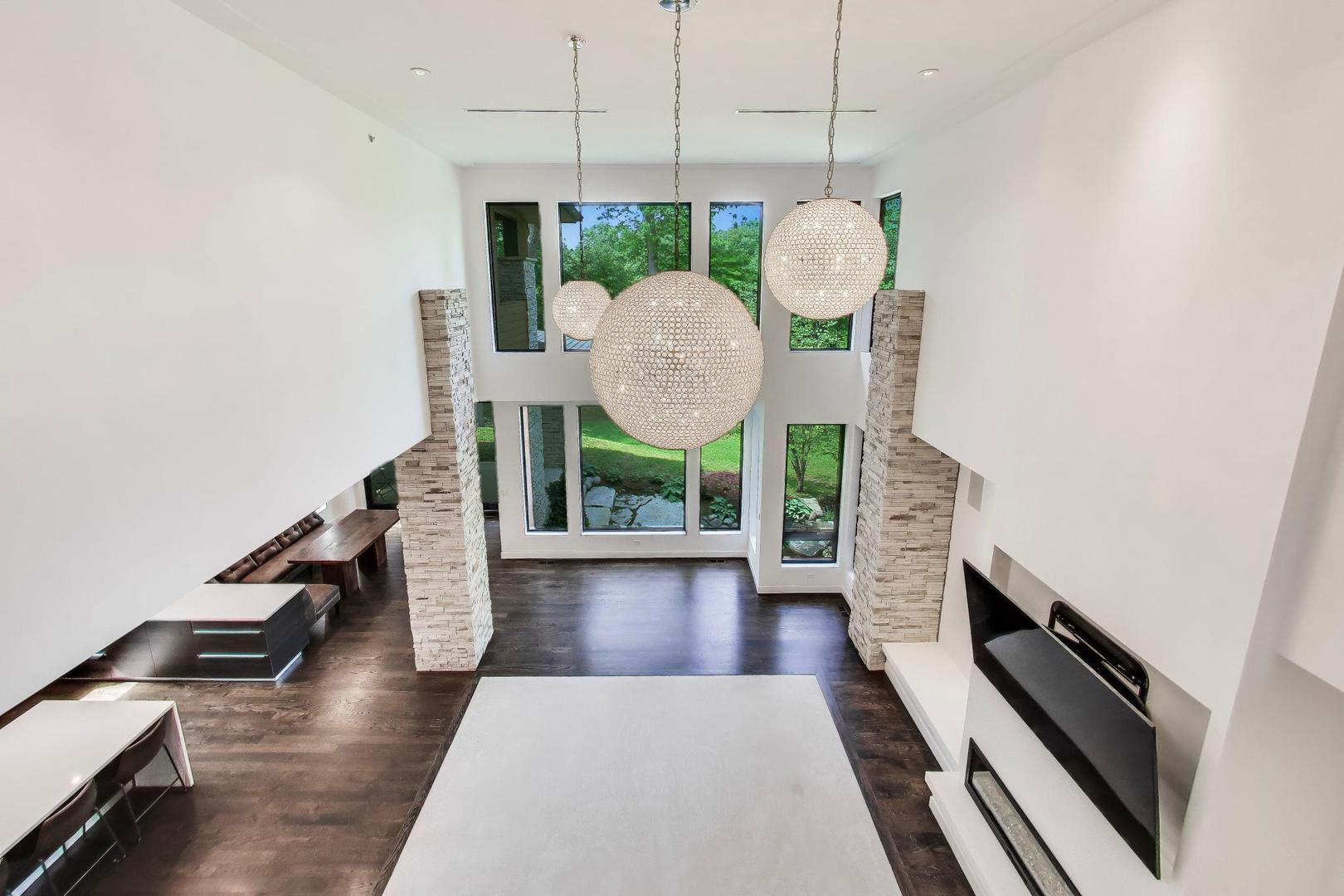 10 Picton Road Roselle, IL 60172 - Photo 26 of 76 Gallery Image 26