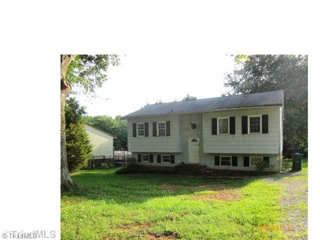 7620 Pine Street Rural Hall, NC 27045 - Photo 1 of 1 Exterior Front.