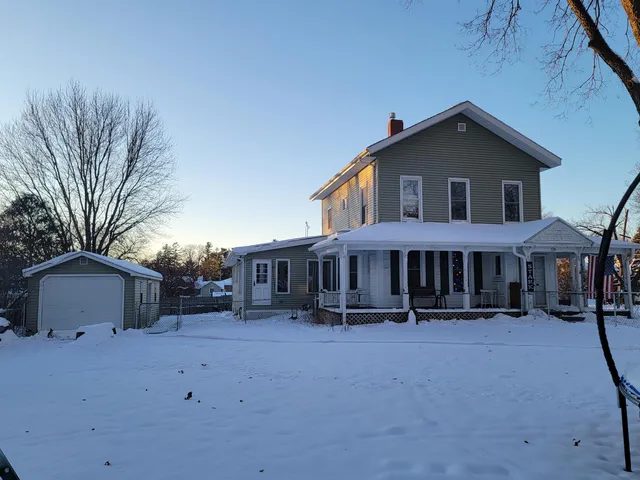 $299,000 | 538 Ohio Street, Darlington, WI 53530