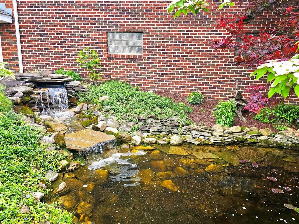 2977 Clay Pike Rillton, PA 15678 - Photo 39 of 43