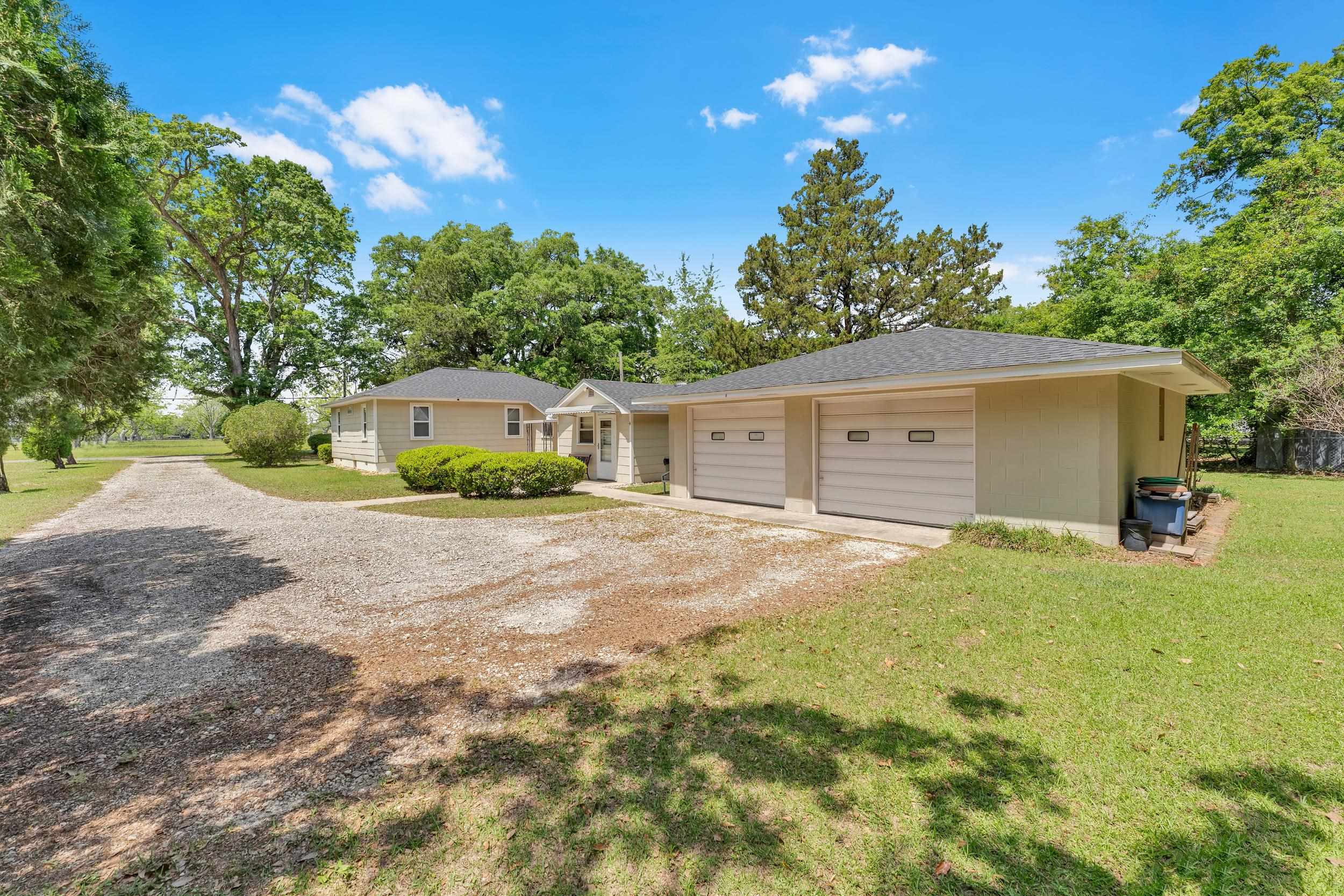 605 South Cedar Street Foley, AL 36535 - Photo 25 of 44 Double Detached Garage