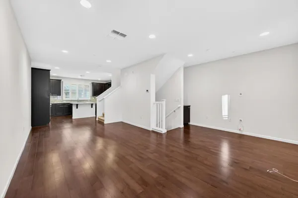 $1,128,888 | 890 White Moonstone Loop, San Jose, CA 95123