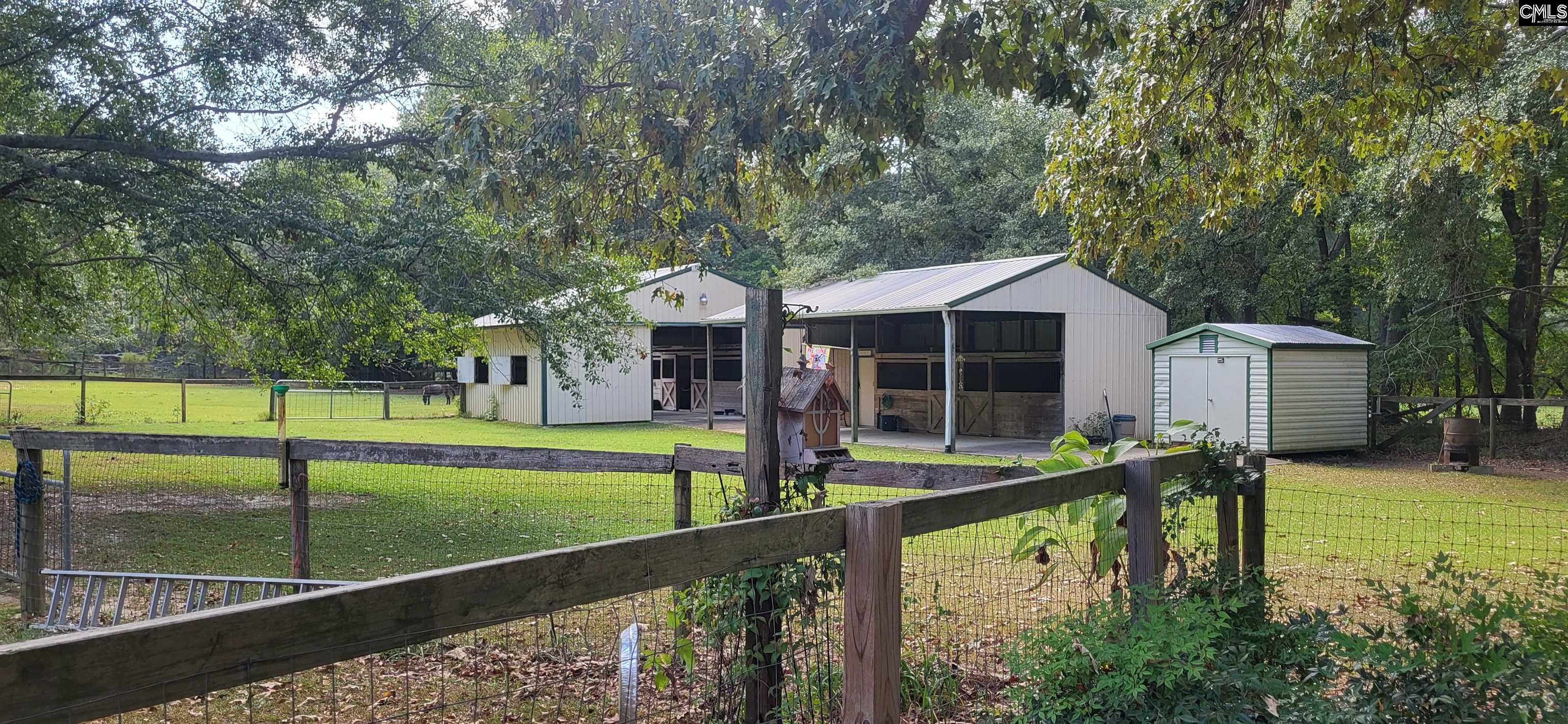 205 Sim Johnson Road Gilbert, SC 29054 - Photo 11 of 47