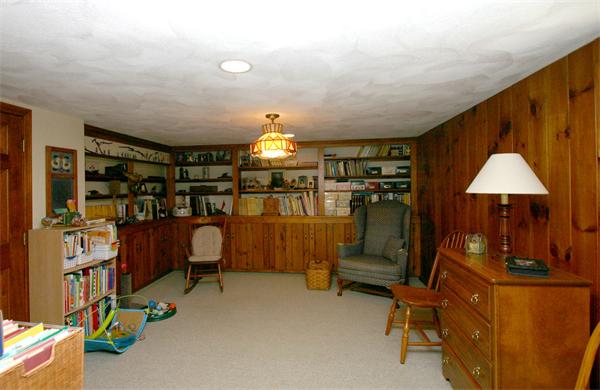171 Pelham Island Road Wayland, MA 01778 - Photo 22 of 27
