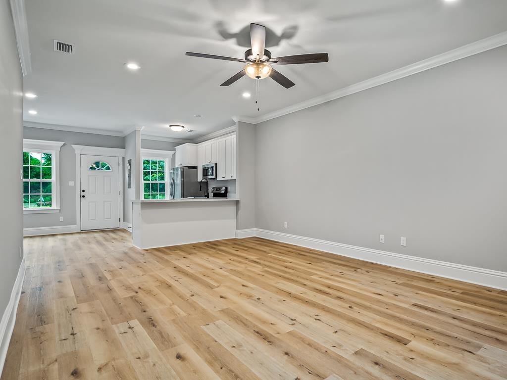 10 Old Courthouse Way, Unit A Crawfordville, FL 32327 - Photo 2 of 30