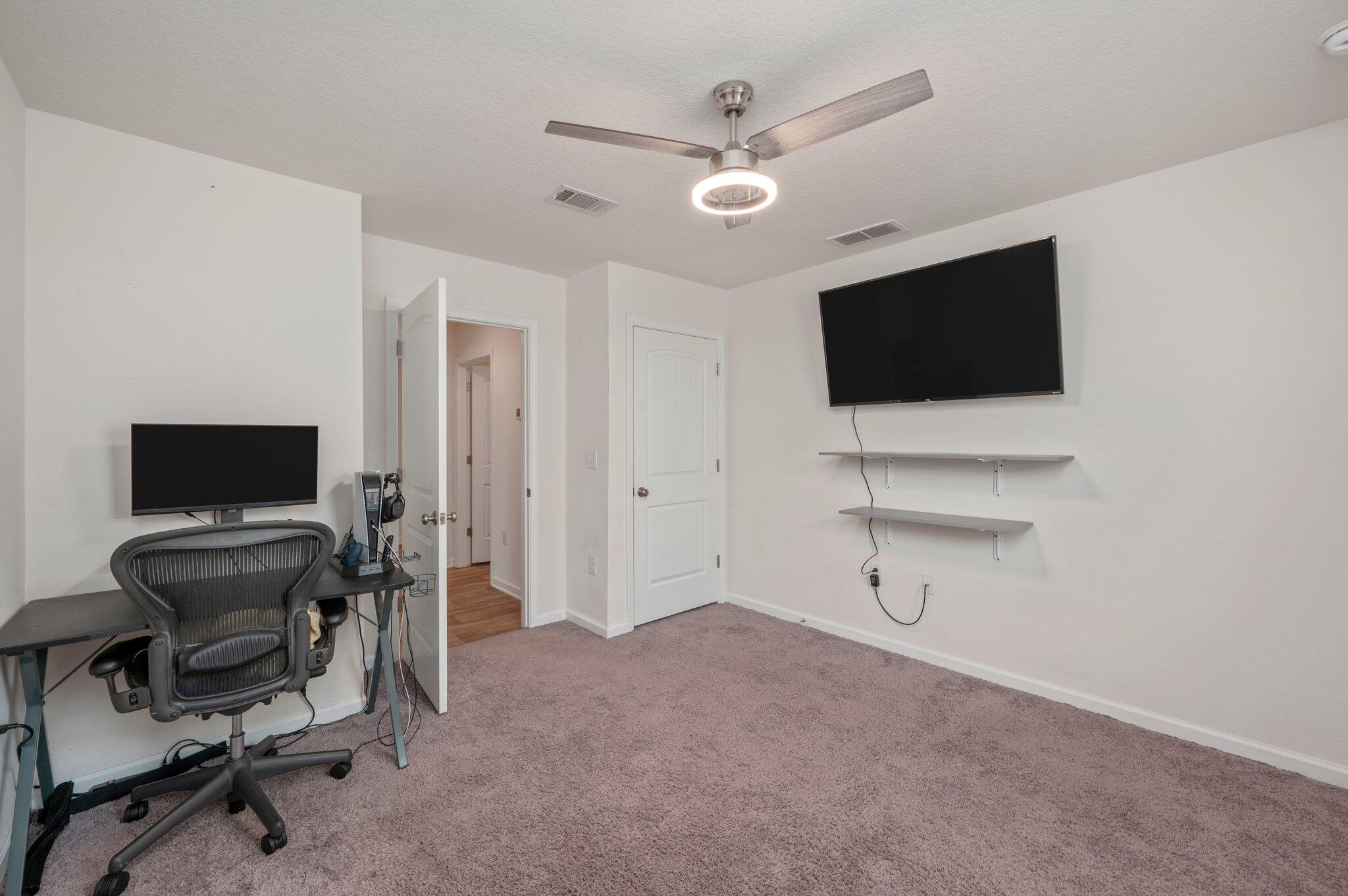 1018 Limpkin Street Crestview, FL 32539 - Photo 12 of 34 Guest RM#3