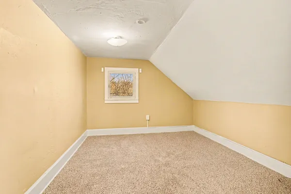 $129,900 | 410 West Paterson Street, Kalamazoo, MI 49007