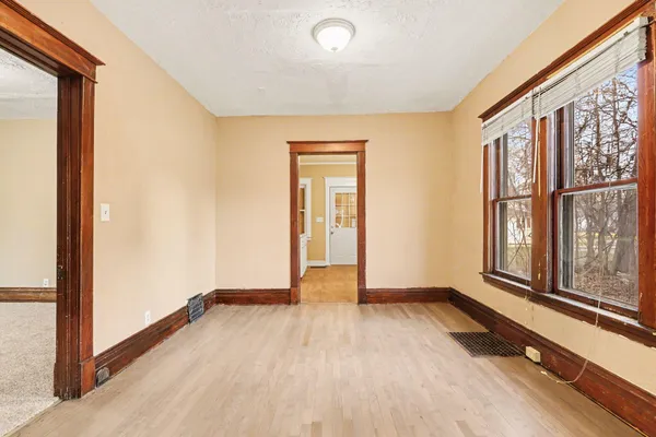 $129,900 | 410 West Paterson Street, Kalamazoo, MI 49007
