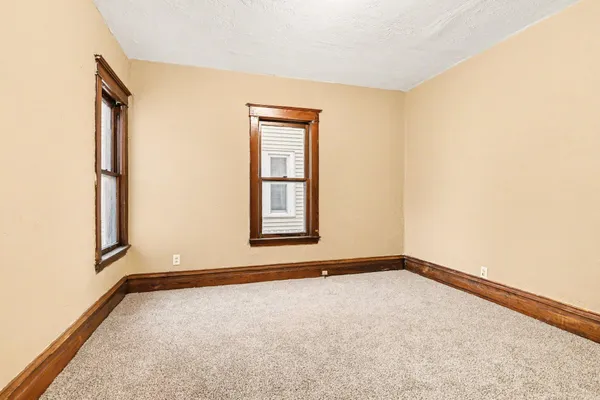 $129,900 | 410 West Paterson Street, Kalamazoo, MI 49007