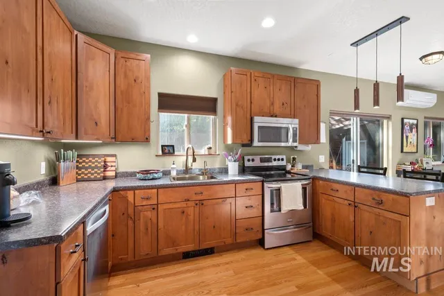 $629,000 | 417 East E Street, Moscow, ID 83843