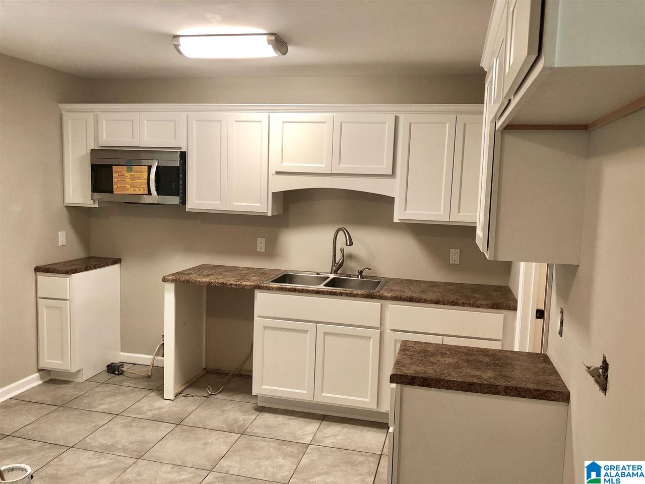 2154 Mountain View Road Birmingham, AL 35210 - Photo 4 of 10