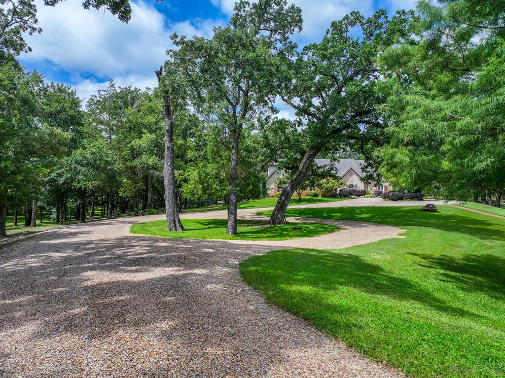 258 County Road 3528 Wills Point, TX 75169 - Photo 3 of 38