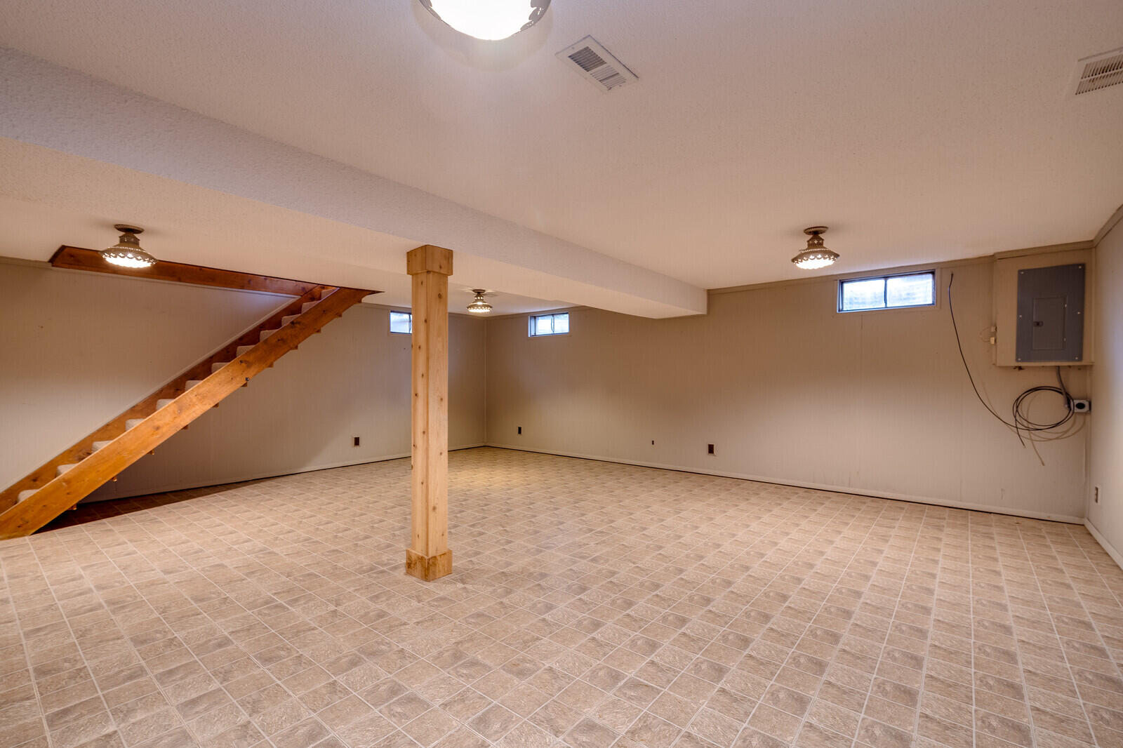 321 South Alpha Bellbrook Road Bellbrook, OH 45305 - Photo 36 of 51 Gallery Image 36