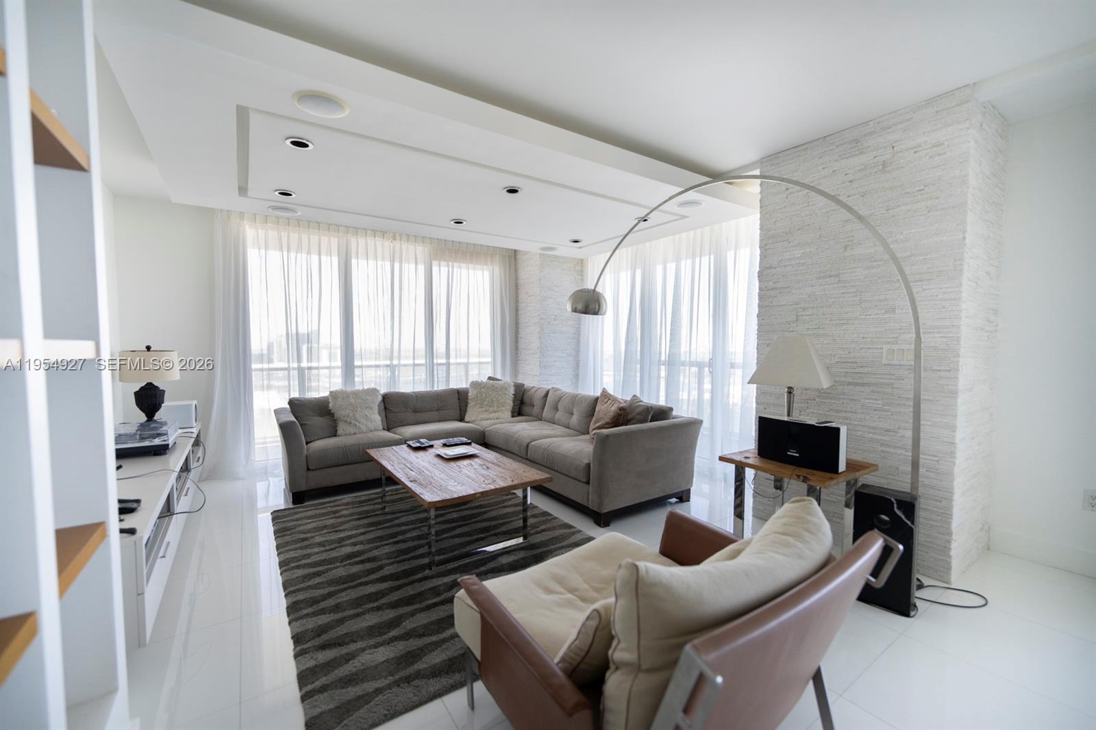 50 Biscayne Boulevard, Unit 3702 Miami, FL 33132 - Photo 10 of 24