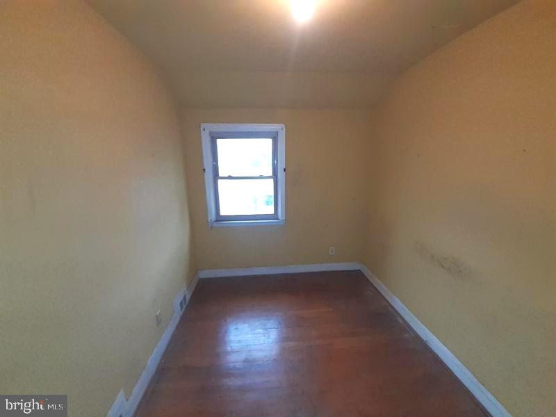 1647 Stonewood Road Baltimore, MD 21239 - Photo 11 of 13