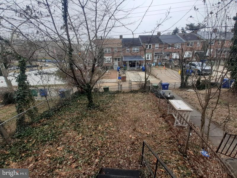 1647 Stonewood Road Baltimore, MD 21239 - Photo 4 of 13