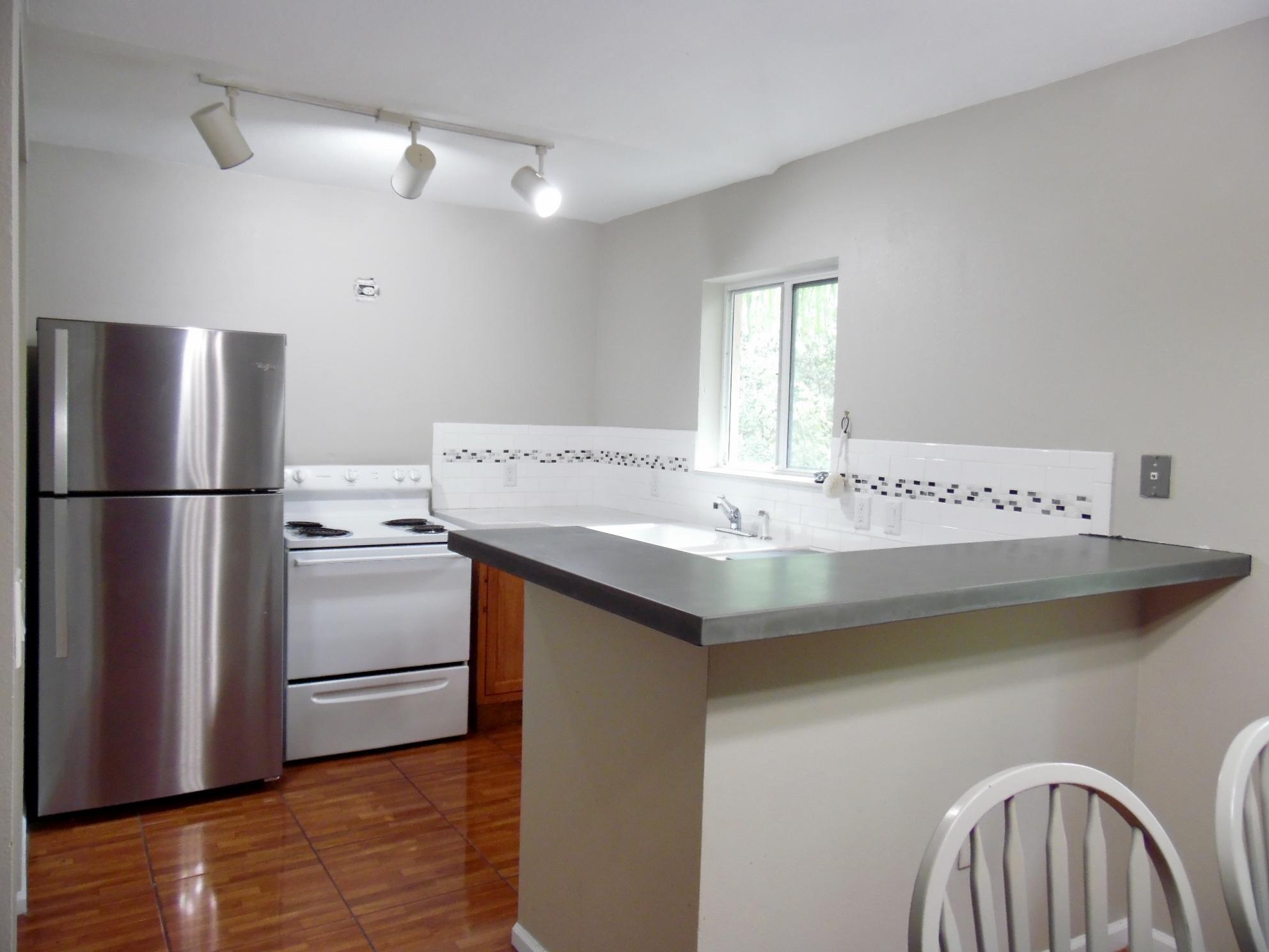 3740 North Jog Road, Unit 201 West Palm Beach, FL 33411 - Photo 2 of 11 fullsizeoutput_561